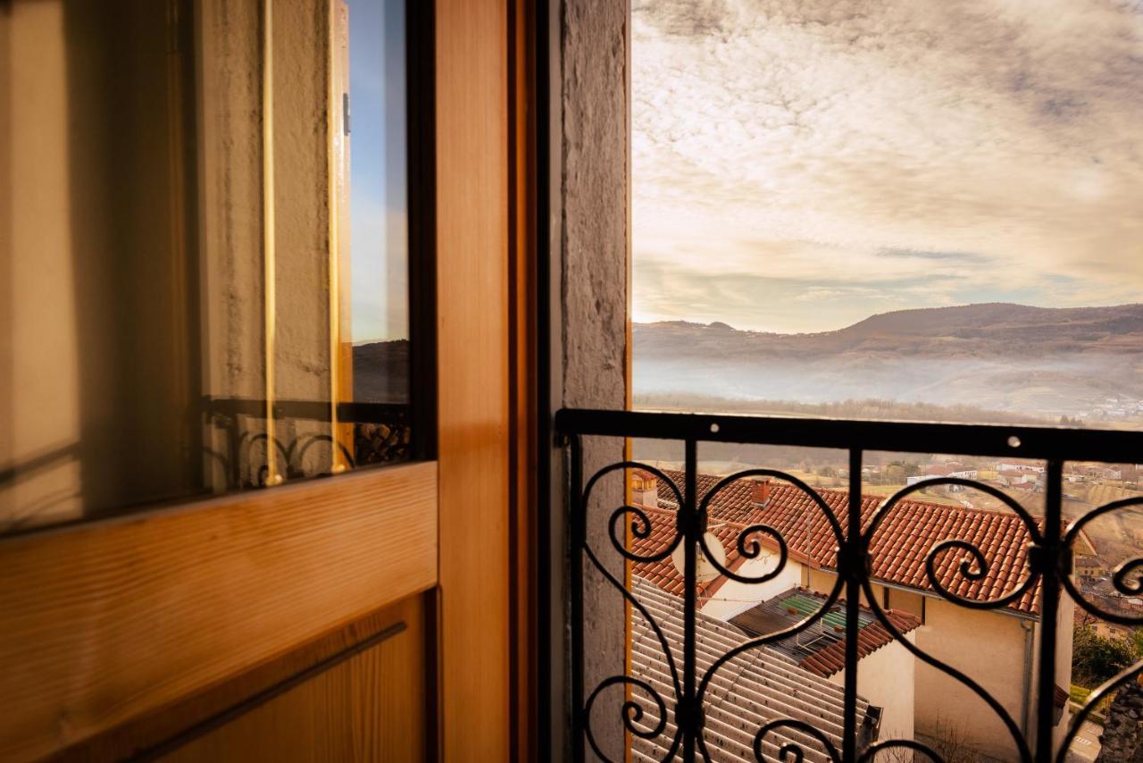 Apartment Villa Irena Great For A Family Holiday With Free Parking And Ev Station Ajdovščina Bagian luar foto
